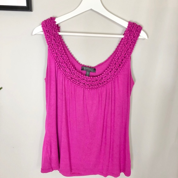 Sleeveless Top - Picture 2 of 9